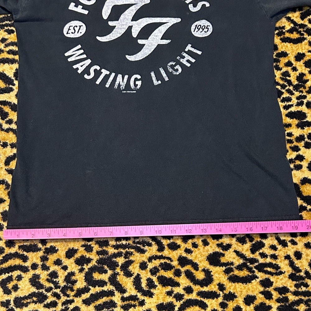 Foo Fighters T Shirt Dave Grohl 2011 Tour Wasting Light Concert T- Shirt - Picture 14 of 16
